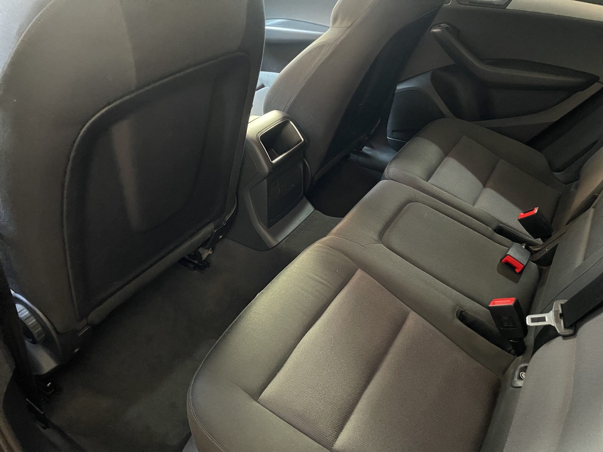 AUDIQ5BENZINA_11_converted